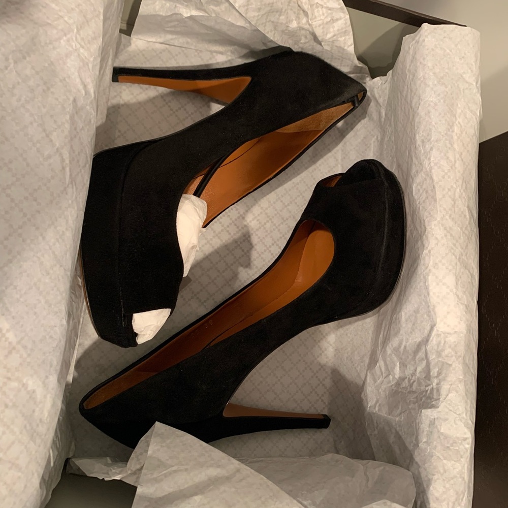 Authentic Gucci Nero Kid Scamosciato Size 8